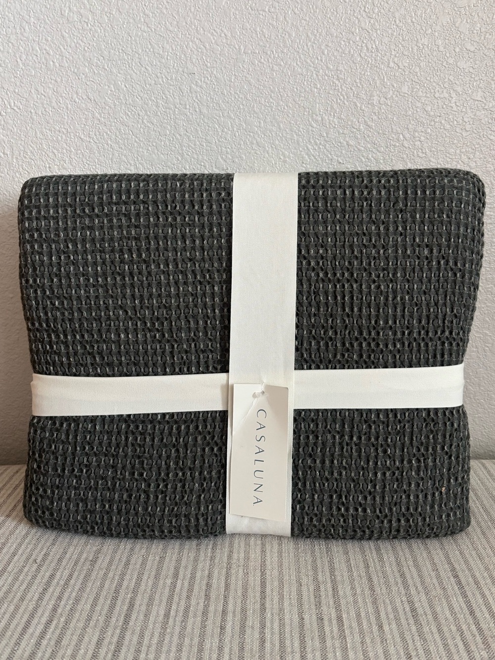 NWT King Textured Waffle Coverlet Olive Green - Casaluna